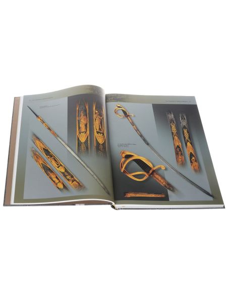 Zlatoust: Decorative Cold Arms (подарочное издание)